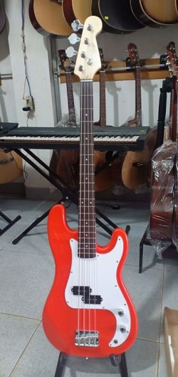 Guitar Bass H250